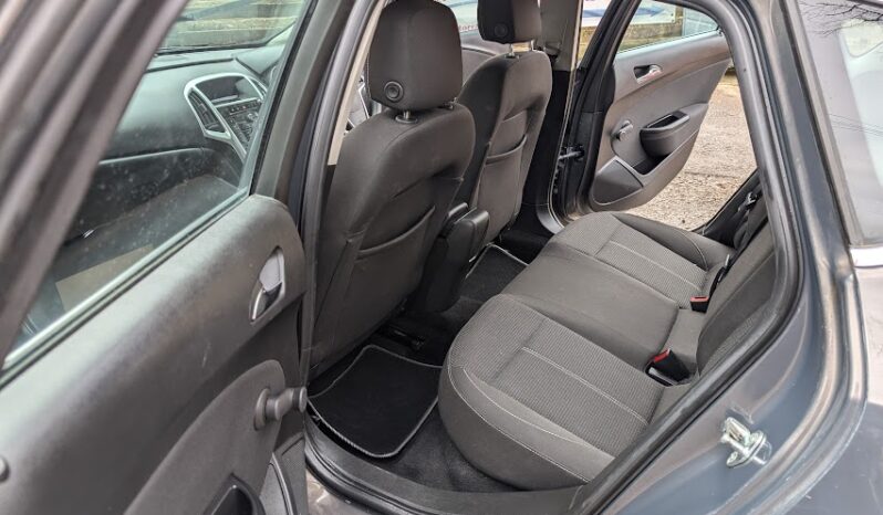 
								Used 2013 Vauxhall Astra full									