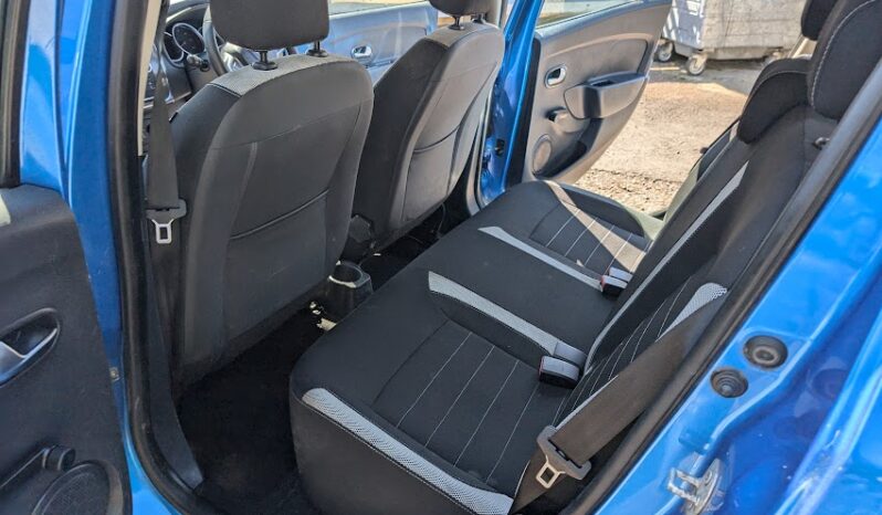 
								Used 2016 Dacia Sandero full									
