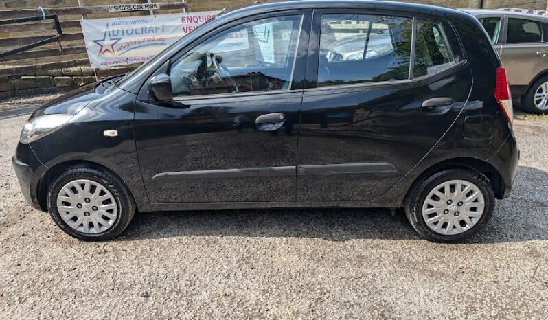 
								Used 2010 Hyundai i10 full									