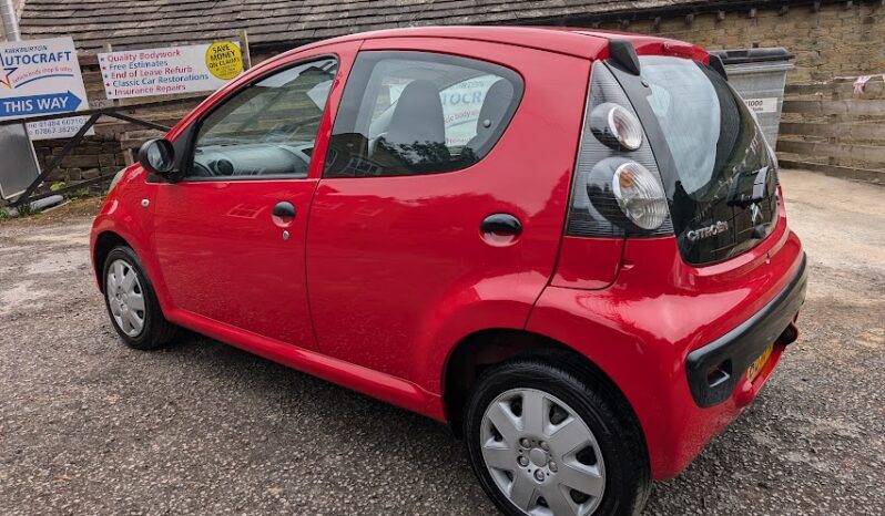 
								Used 2010 Citroen C1 full									
