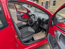 
										Used 2010 Citroen C1 full									