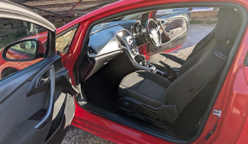
								Used 2013 Vauxhall Astra full									
