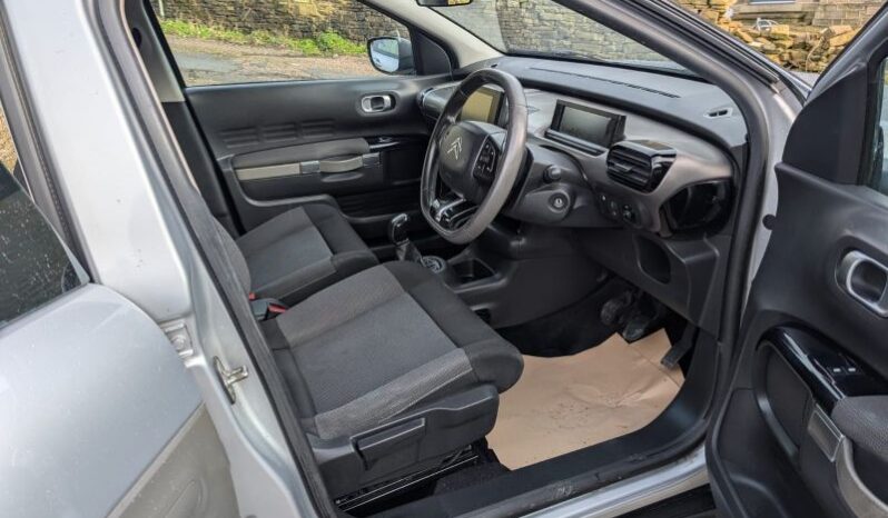 
								CITROEN C4 CACTUS, full									