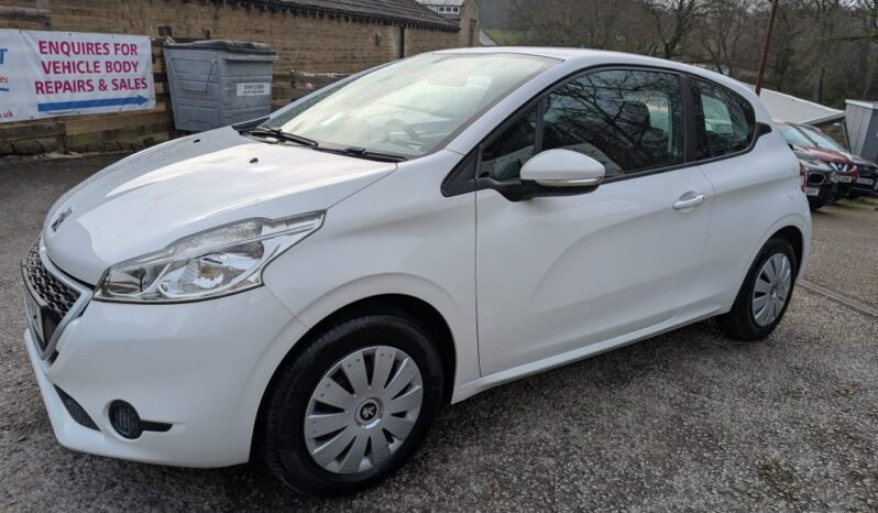 
								PEUGEOT 208 1000 ACCESS full									