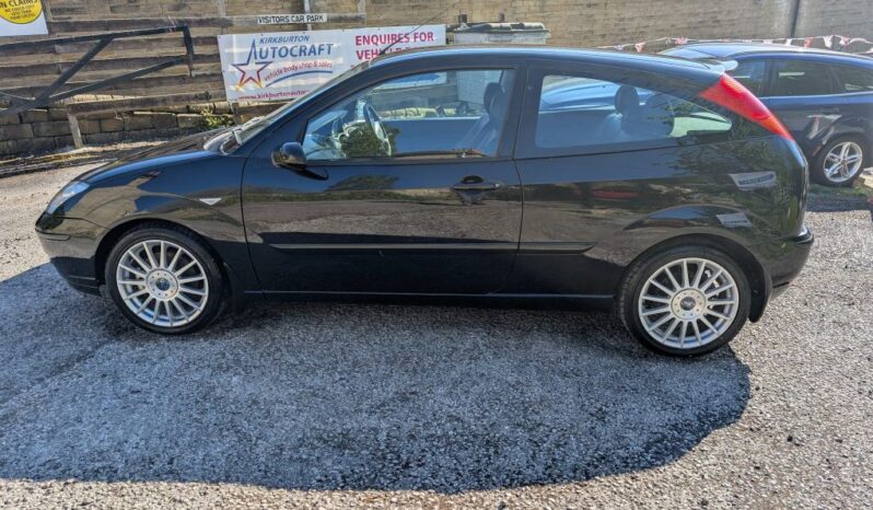 
								FORD FOCUS ST 170 full									