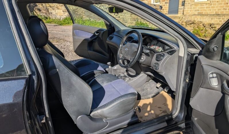 
								Used 2002 Ford Focus full									