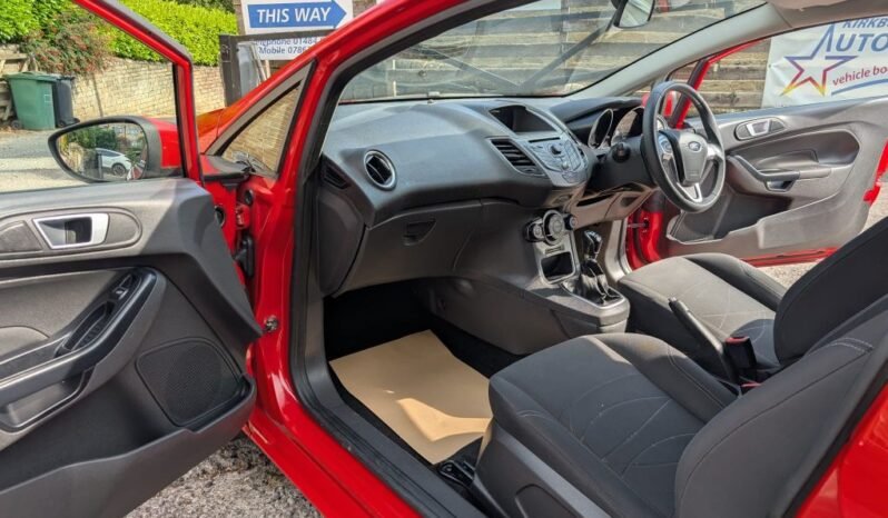 
								Used 2014 Ford Fiesta full									