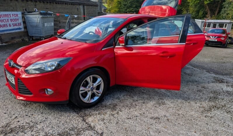 
								Used 2013 Ford Focus full									