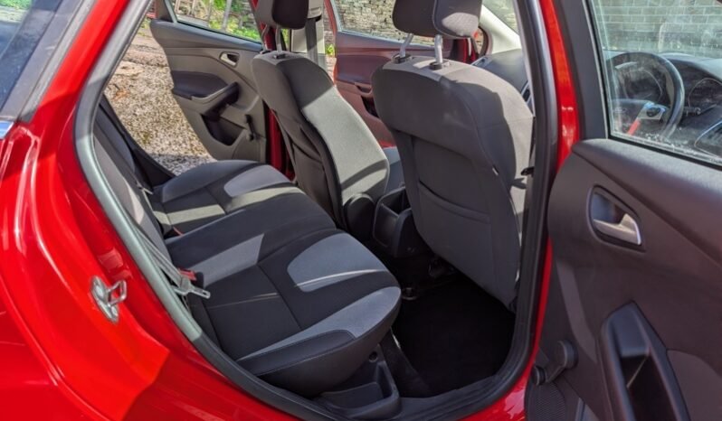 
								Used 2013 Ford Focus full									